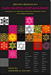 Cover of Essential Readings on Jewish Identities: Lifestyles & Beliefs: Analyses of the Personal and Social Diversity of Jews by Modern Scholars