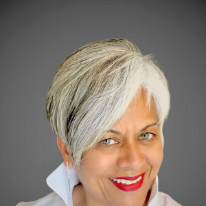 Photo of Alka Joshi