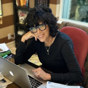 Photo of Betsy Frischman Fischer