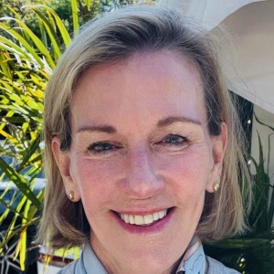 Photo of Leslie Lacin